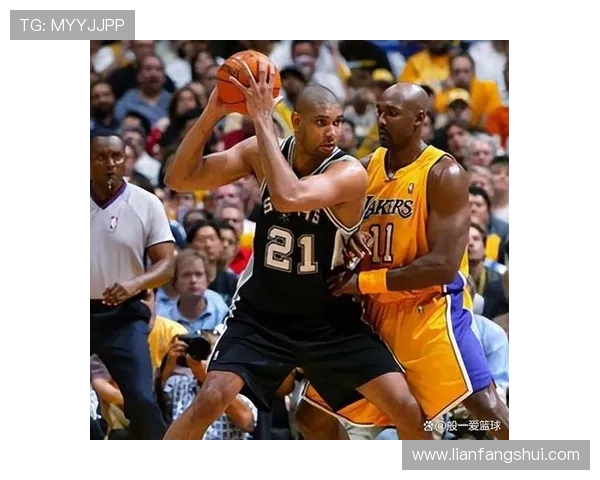 2K游戏中邓肯与马龙的巅峰对决谁才是篮球历史的真正传奇